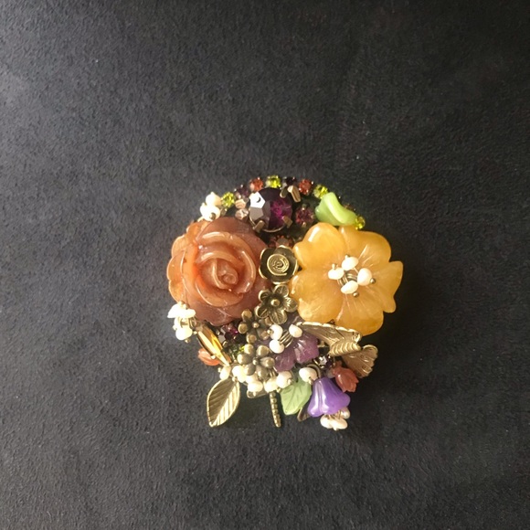 Vintage Stamp marked Laila Rowe brooch - Picture 4 of 9